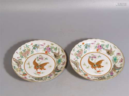 A Pair of Chinese Famille-Rose Porcelain Plates