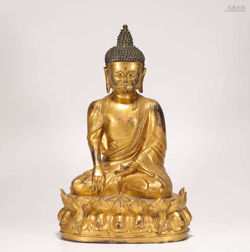 Copper and gilding Sakyamuni Buddha sculpture from Qing清代銅鎏金釋迦摩尼佛