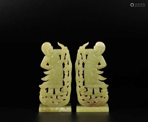 A pair of hetian jade human sculptures from Tang唐代和田黄玉人俑一對