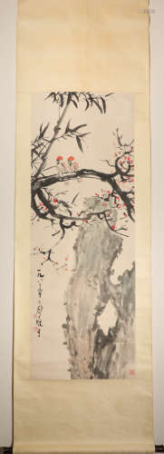 Vertical ink flowers painting by Xiongcai Li from ancient China中國水墨花卉畫
黎雄才
紙本立軸