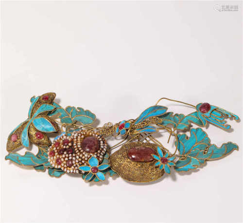 Kingfisher craft corsage with gems engraved from Qing清代点翠嵌宝石胸花