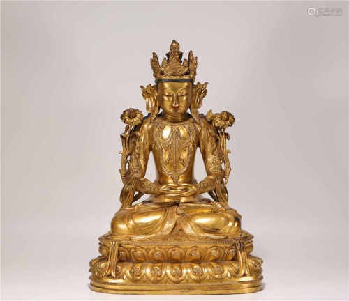Copper and gilding Sakyamuni Buddha sculpture from Qing清代铜鎏金释迦摩尼佛