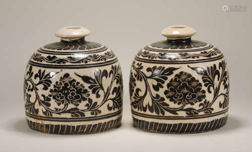 Song Dynasty -  Pair of Cizhou Ware Vase