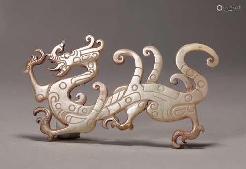 Northern and Southern Dynasties-Jade Dragon Ornament