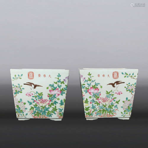 A FAMILLE ROSE FLOWER&BIRD PATTERN PORCELAIN RECTANGLE FLOWERPOT