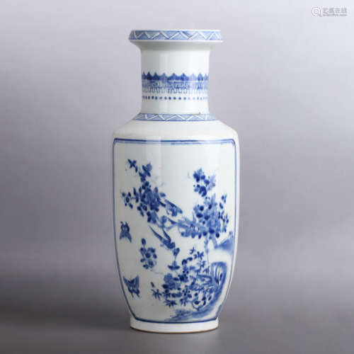 A BLUE AND WHITE PORCELAIN ROULEAU VASE