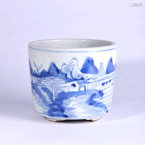 A BLUE AND WHITE LANDSCAPE PORCELAIN TRIPOD CENSER