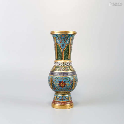 A GILT-BRONZE CLOISONNE ENAMEL LOTUS PATTERN ZUN VASES