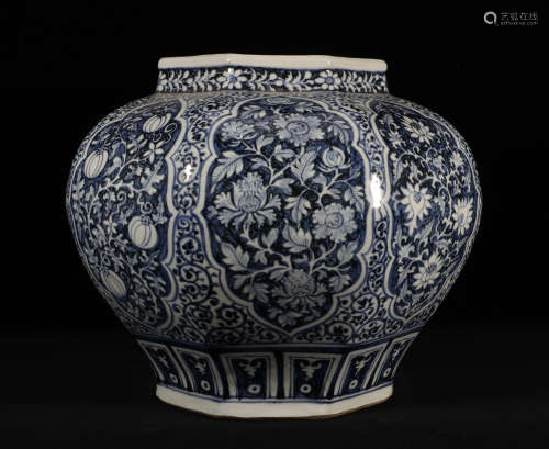 Blue and White Jar Zhengde Style