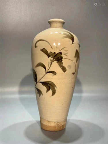A cizhou kiln meiping vase