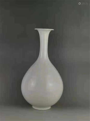 A ding kiln vase