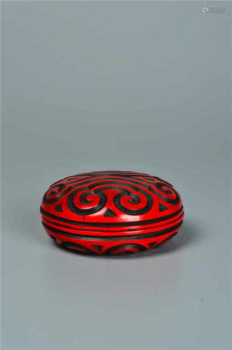 A lacquer sealbox