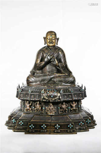 A gilded bronze buddha statue