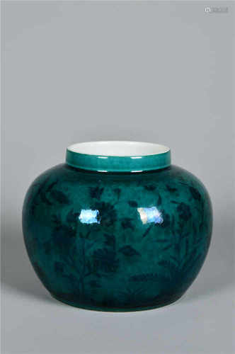 A incised green glazed waterpot