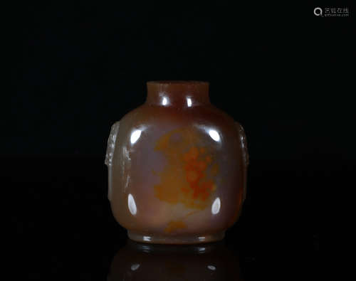 Carved Agate Snuff Bottle Qing Style