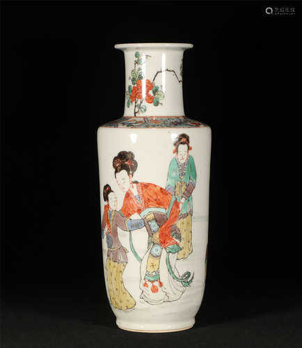 Famille Rose Mallet Vase Yongzheng Style