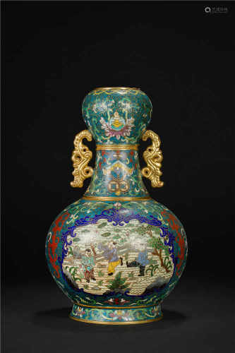 Closionne Garlic form Vase from Qing