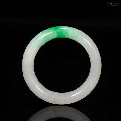 Green Jade Bracelet from Qing