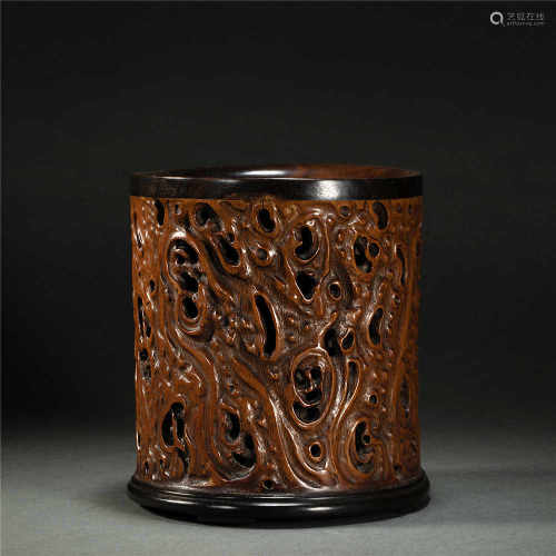 Wood Pen Holder from Qing