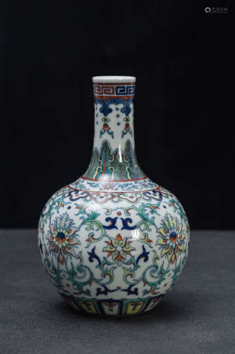 DouCai Branches Sky Ball Vase from Qing