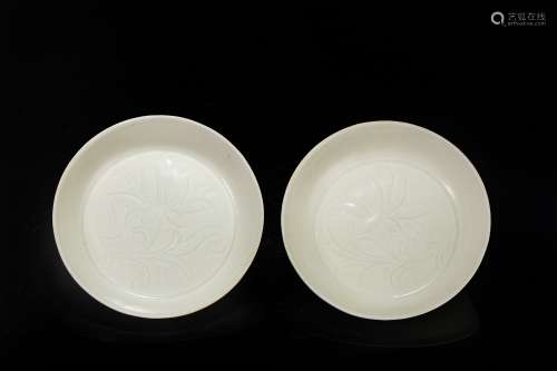 A Pair of Ding Kiln Lotus Plate from Song
