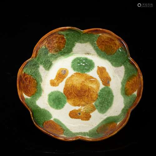 Tri-colored Flower Plate from Liao
