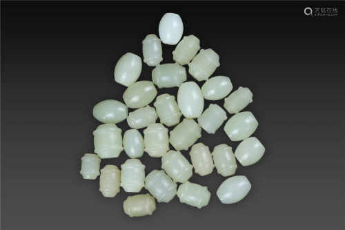 A Set of Jade Beads from Qing