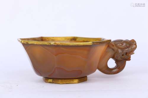 Gold-pated Agate Cup with Dragon Design, Liao and Jin Dynasties