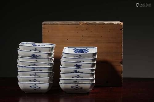 chinese blue and white porcelain fourteen cup trays