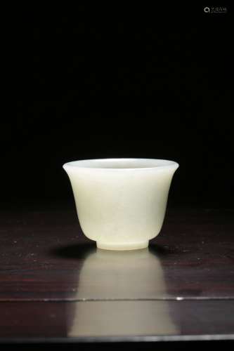 chinese hetian white jade cup