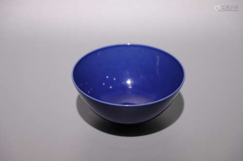 明宣德  霁蓝釉碗