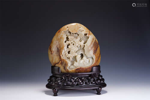 A CHINESE CARVED WHITE JADE DECORATION