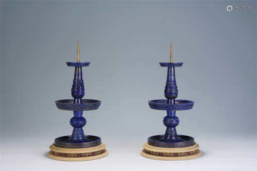 A PAIR OF CHINESE CARVED LAPIS LAZULI CANDLE HOLDERS