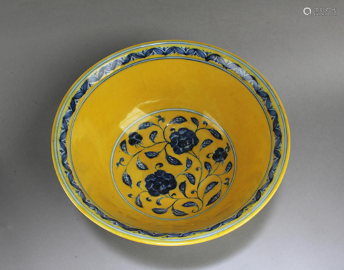 Chinese Famille Jaune Bowl