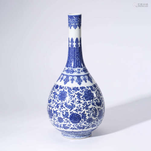 A Blue and White Twining Flowers Pattern Porcelain Vase