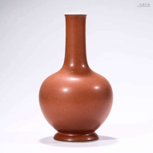 A Cowpea Red Glaze Porcelain Flask
