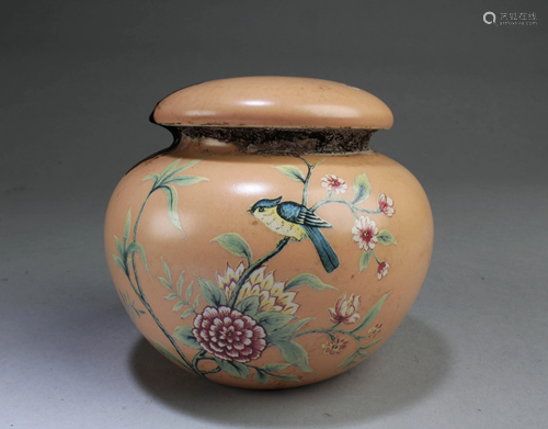 Chinese Porcelain Tea Leaves Container