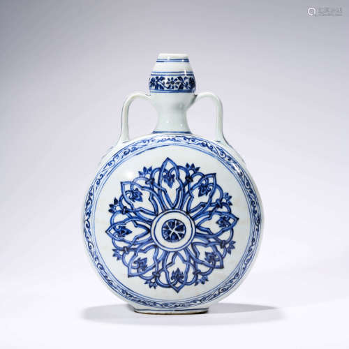 A Blue and White Floral Porcelain Double Ears Oblate Vase