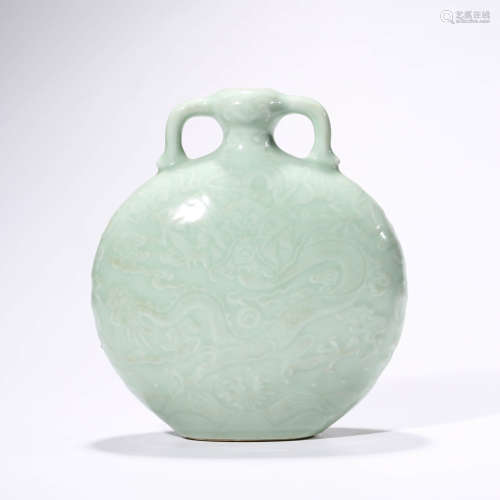 A Pea Green Dragon Pattern Relief Porcelain Vase