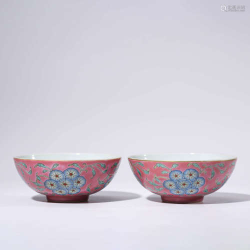 A Pair of Famille Rose Floral Porcelain Bowls