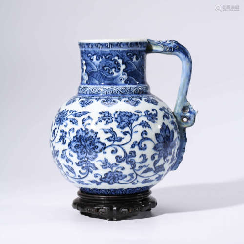 A Blue and White Floral Porcelain Dragon Ears Ewer