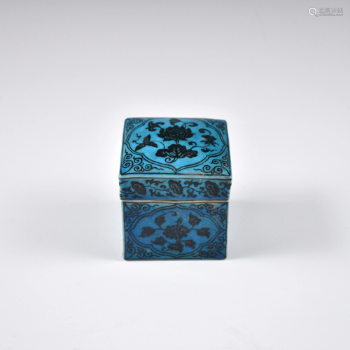 XUANDE PEACOCK BLUE GLAZED LIDDED SQUARE BOX