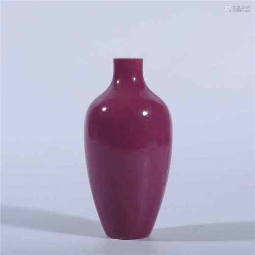Qing Yongzheng carmine glazed Guanyin vase