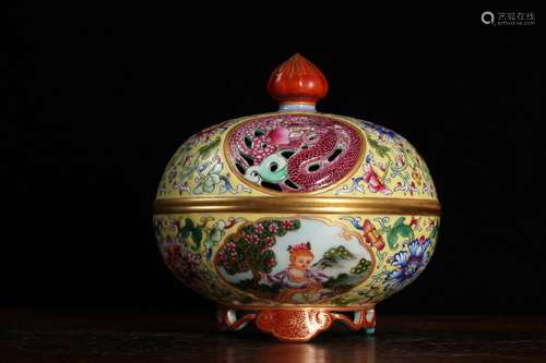 QING DYNASTY QIANLONG PERIOD-YELLOW GROUND FAMILLE ROSE FOLIAGE OPEN MEDALLION FIGURE LANDSCAPE BURNER