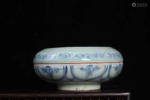 YUAN DYNASTY-BLUE WHITE FIGURE BOX