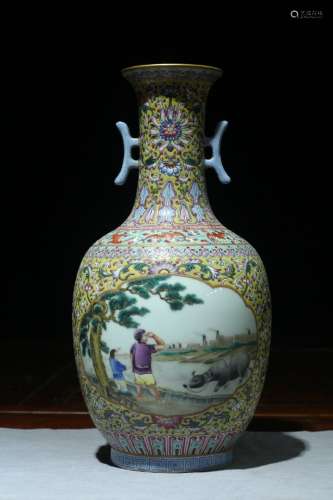 QING DYNASTY QIANLONG PERIOD-YELLOW GROUND FAMILLE ROSE FOLIAGE OPEN MEDALLION FIGURE STORY MOTIF VASE WITH HANDLES