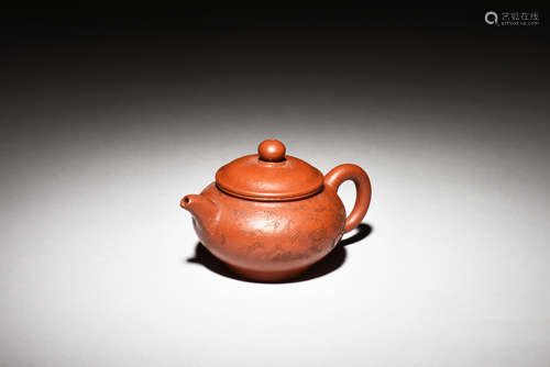 YIXING ZISHA ORANGE CLAY 'BAMBOO' TEAPOT