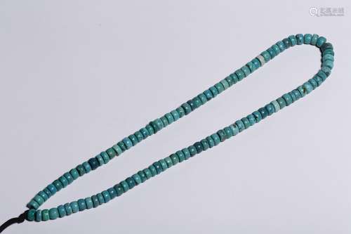 STRAND OF TURQUOISE BEADS NECKLACE