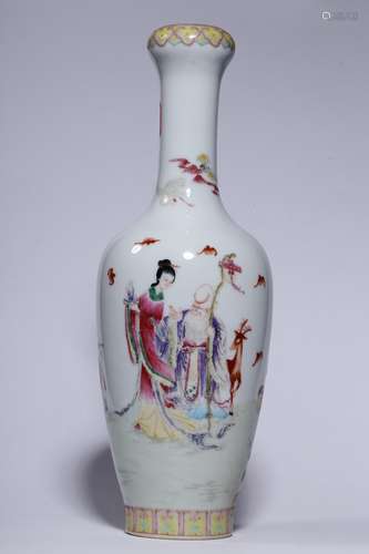 FAMILLE ROSE 'MAGU AND ELDER' BOTTLE VASE