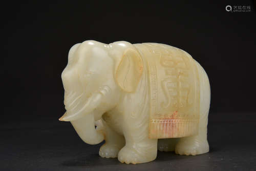 CARVED JADE ELEPHANT FIGURE